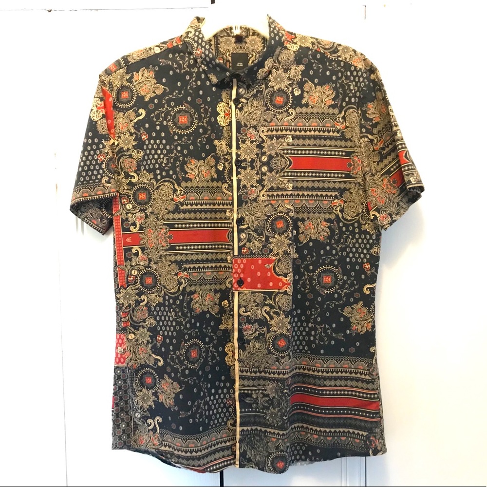 Eclectic print slim fit button down shirt
